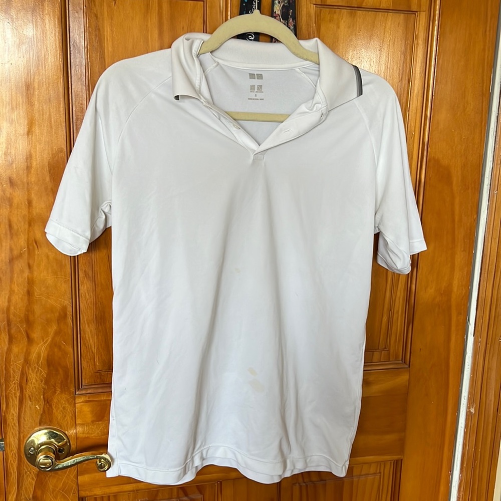 Men’s Uniqlo White Polo Size Small